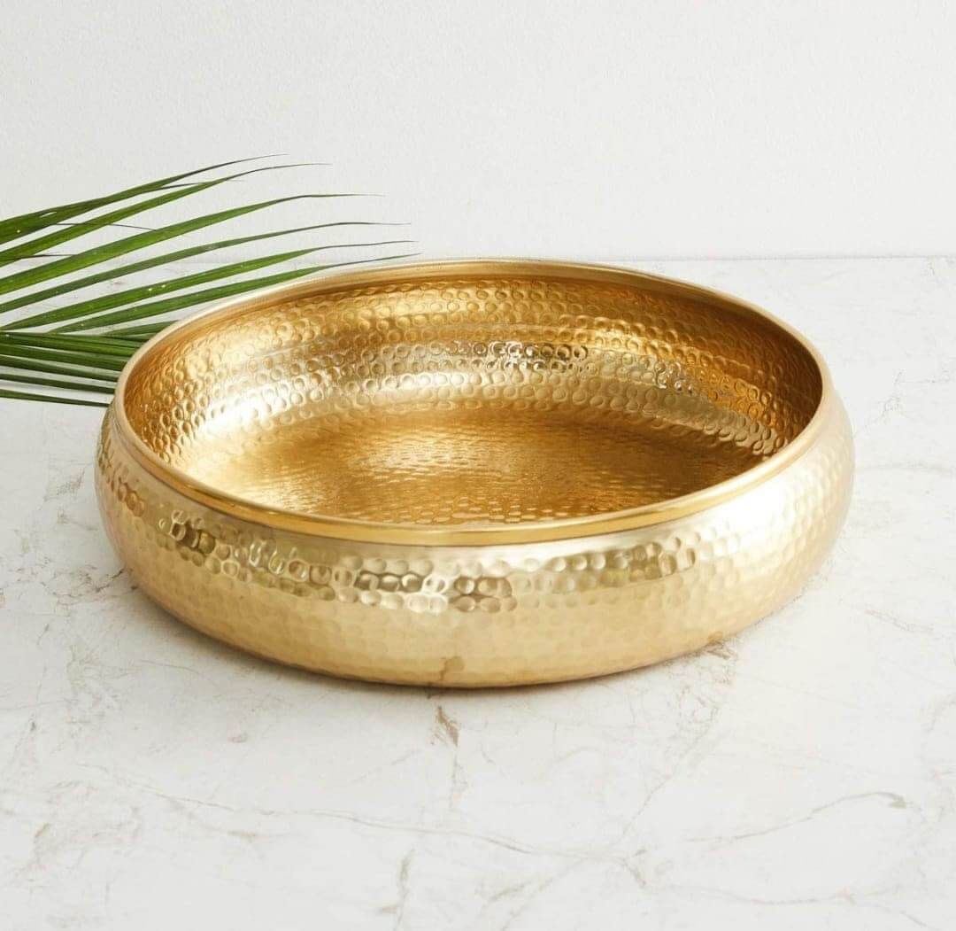 Handcrafted Antique Round Metallic Hammered Traditional Potpourri Urli Bowl Gold (Size 12 Inch)
