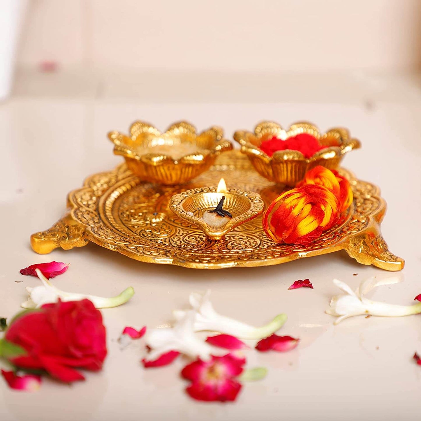 MangalFashions Metal Pooja Thali with Diya for Pooja Home/Temple/Mandir,Decorative Showpiece Pooja Thali Set for Diwali Poojan Wedding Gift Article