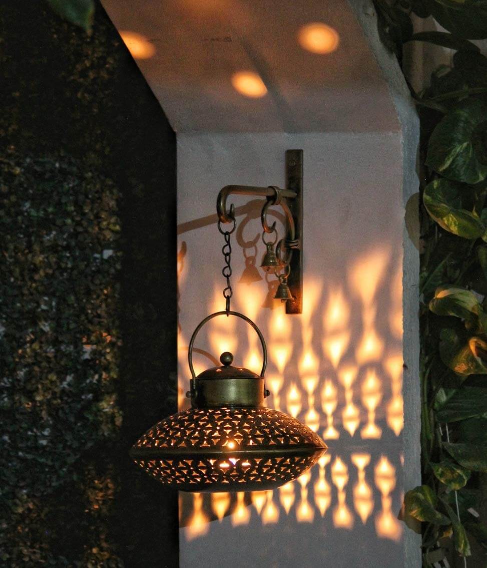 Cast Iron Degchi Dhoop Holder and Tea Light Holder for Home with Wall Hanging Stand and Brass Bells (9(L) x 9(B) x 6(H) inches, Antique Golden Brown - Round)