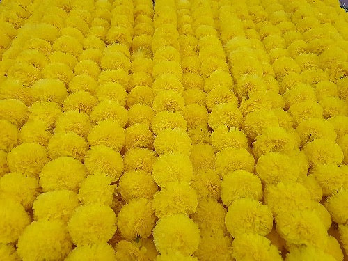MangalFashions Artificial Marigold Garland | 5 Strings Pack - 4.5 Feet Each | Indian/American Decor for Pooja, Wedding, Christmas, Events, Party Mangal Fashions | Indian Home Decor and Craft